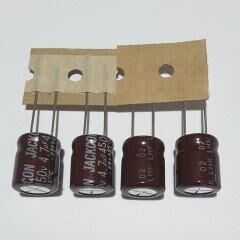 4.7 MF 450 V KONDANSTÖR