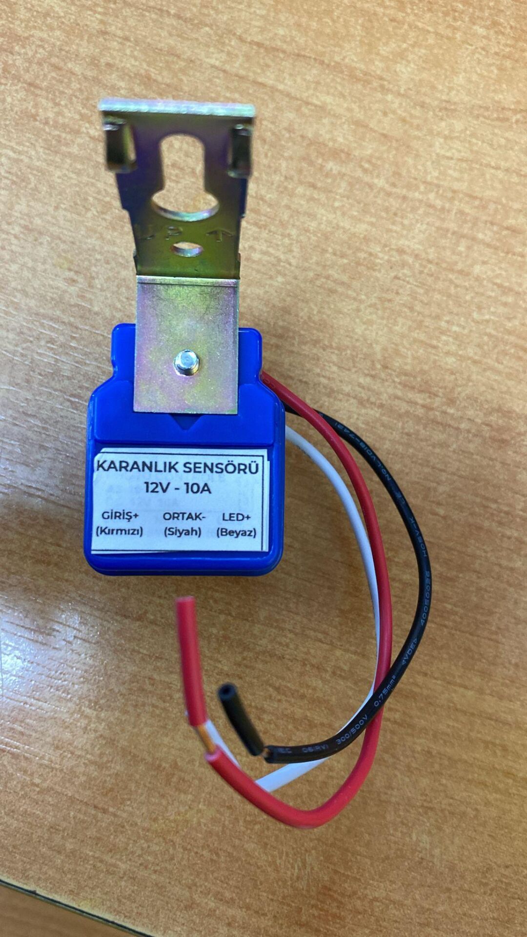 GECE GÜNDÜZ SENSÖRÜ FOTOSEL 12 VOLT 10 AMPER