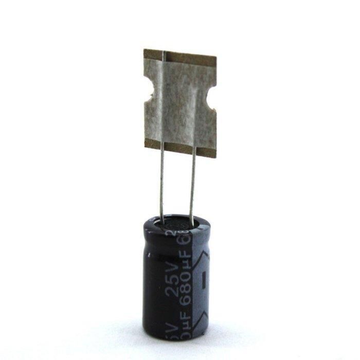 680 MF 25 V CON