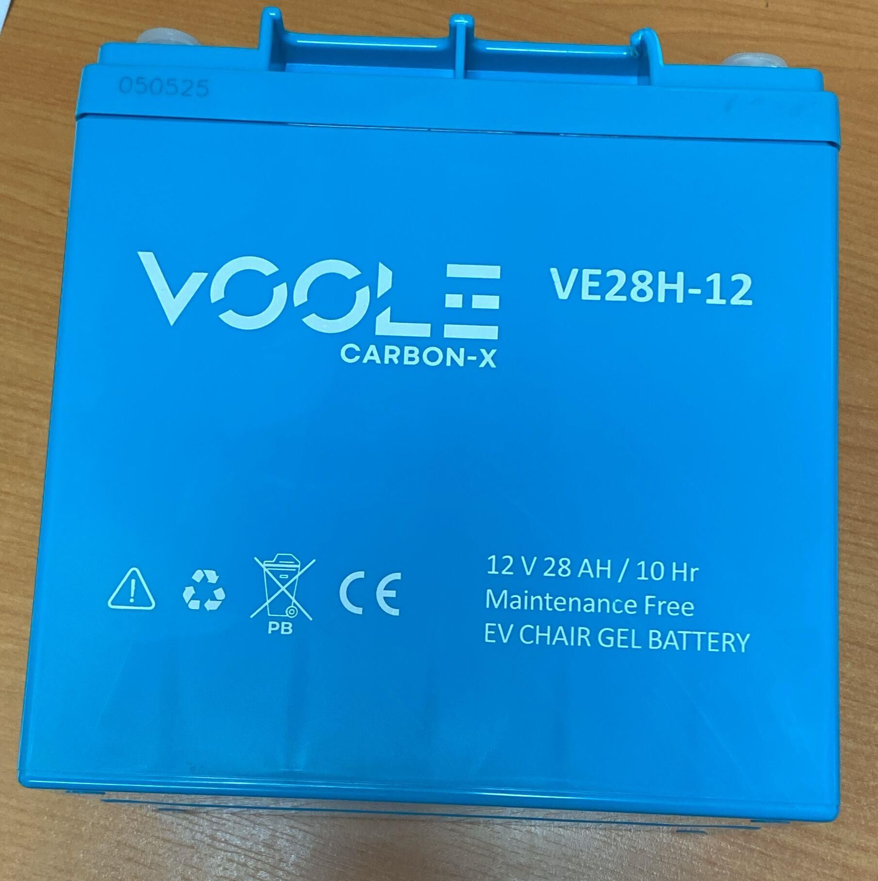 12 VOLT 28 AMPER JEL ENGELLİ SANDALYE AKÜSÜ VOOLE-167*125*175 mm-8,5 kg-DİKEY