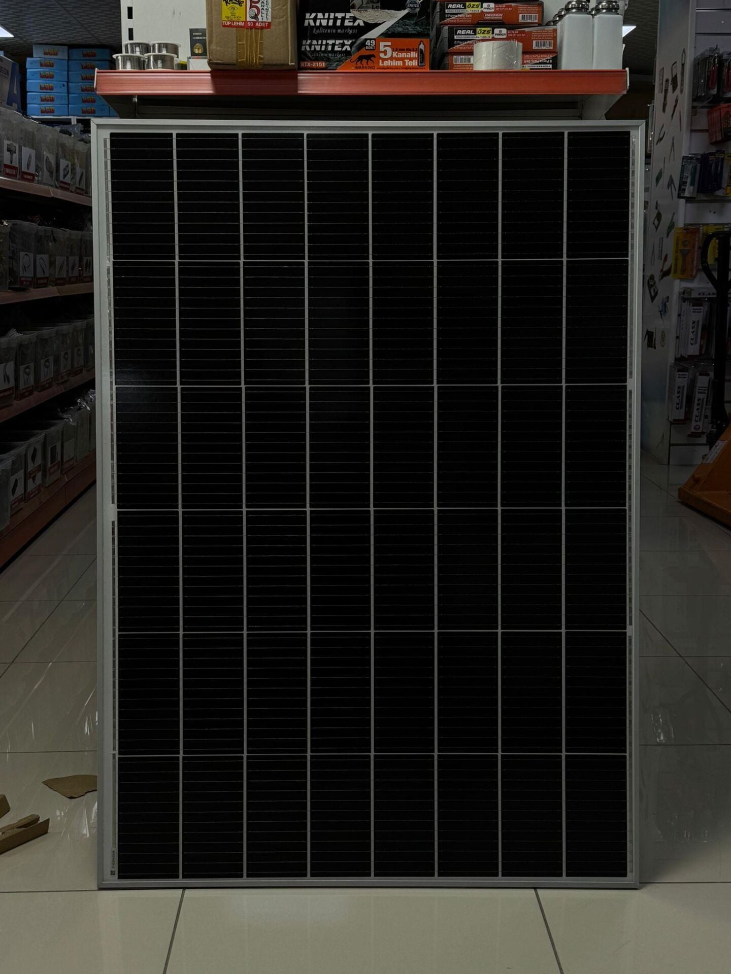 GÜNEŞ PANELİ 240 WATT 48PM MONO KRİSTAL 131X92 -TT240-48PM12-TOMMATECH