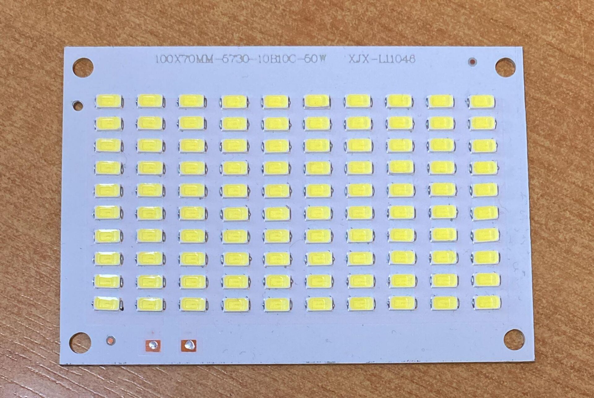 PROJEKTÖR LEDİ 50 WATT  TRAFOLU MODEL BEYAZ SMD