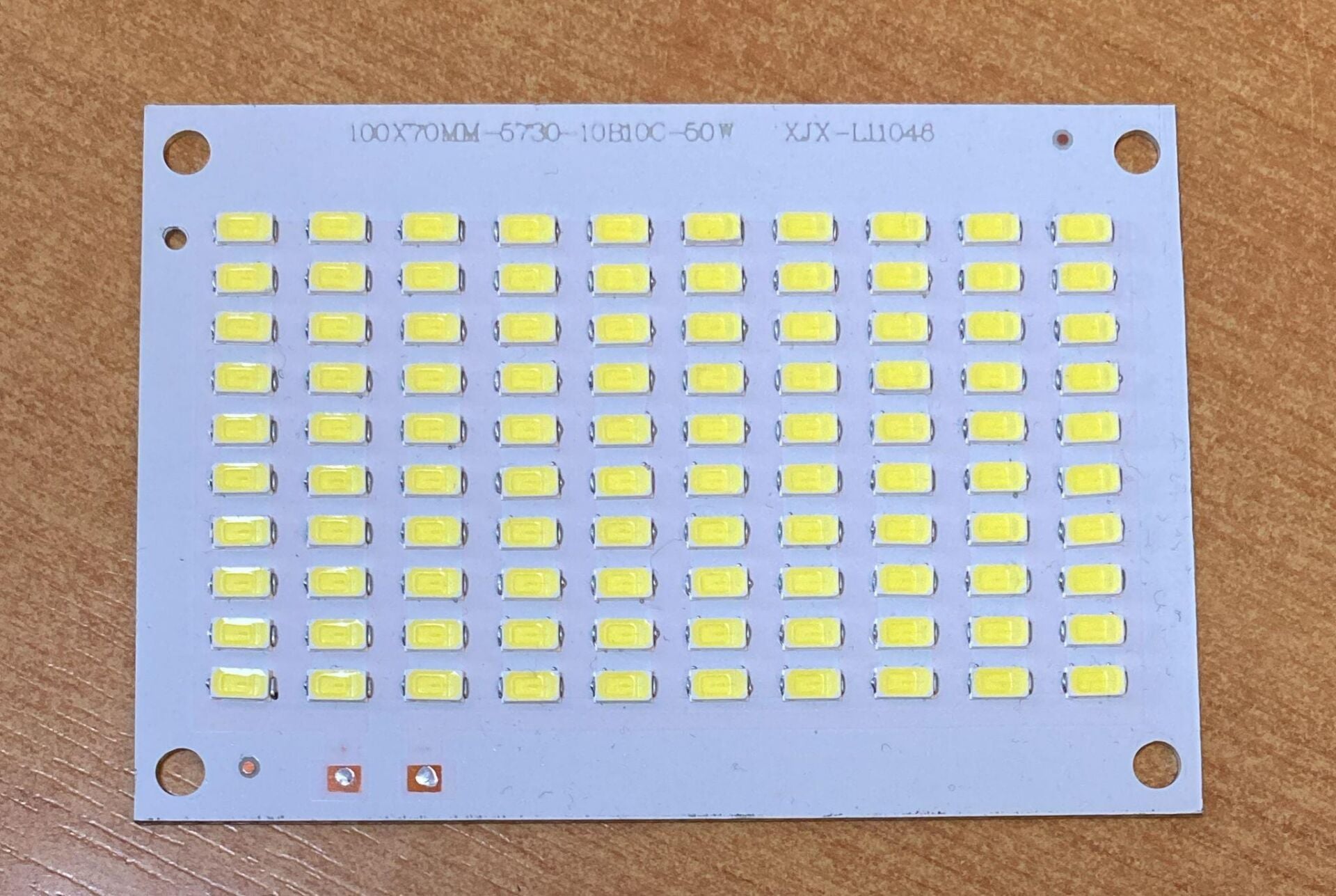 PROJEKTÖR LEDİ 50 WATT  TRAFOLU MODEL BEYAZ SMD