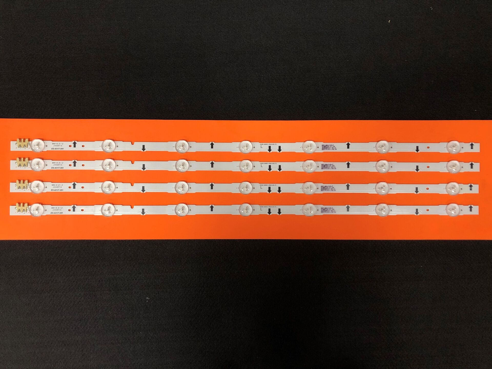 TV LED BAR 2157 TAKIM 4 LÜ-320DC1-R2UE32H5070AS,UE32H5570AS,UE32H6270AS-C330-E421-WİNKEL