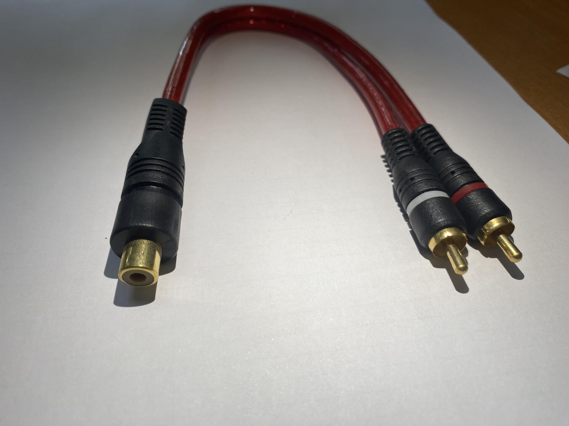 Y KABLO 2 RCA ERKEK+1 RCA DİŞİ 30 CM KIRMIZI