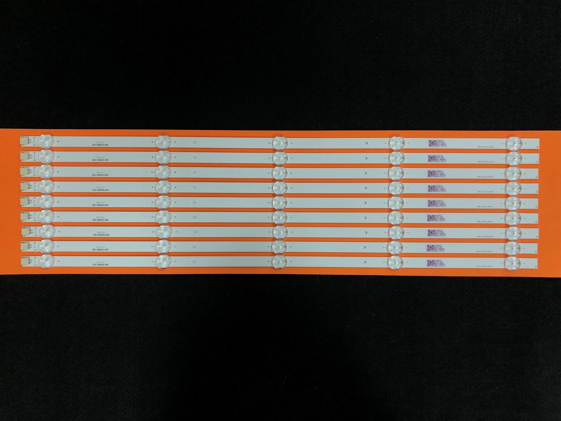 TV LED BAR -2204 TAKIM 9 LU-A55L8752- B55L8752-55GUB8852-55GUW8867-55VLX7810-1092--WİNKEL