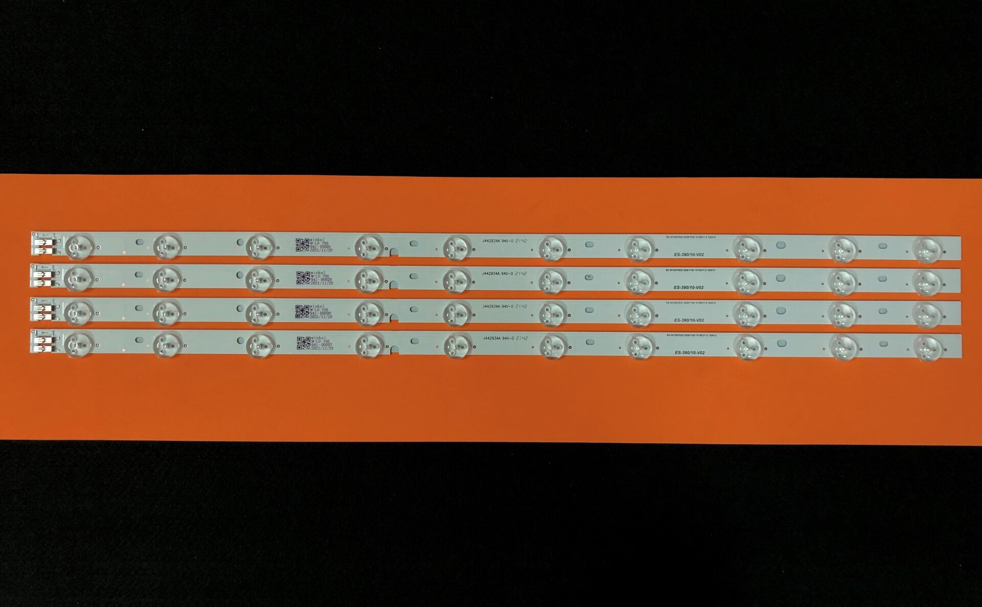 TV LED BAR 2129 TAKIM 10 LU-UE32ES5500,UN32EH4003,32EH6030,2012SVS32 3228-ES-390